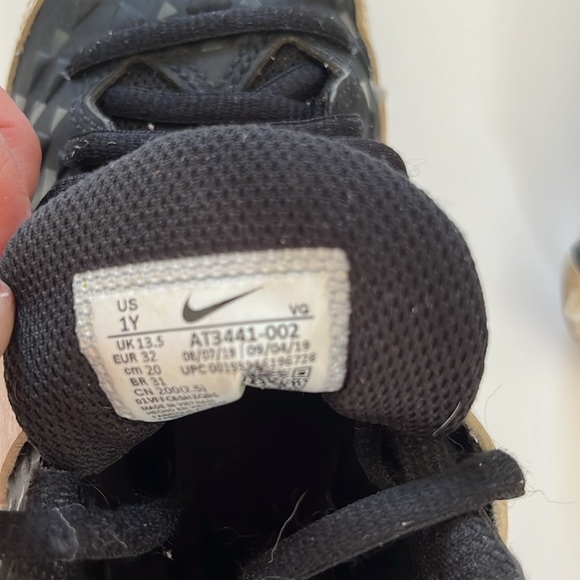 Mike Trout Nike baseball cleats - Picture 4 of 4